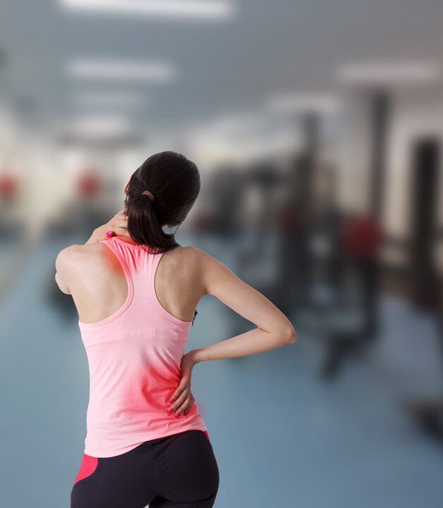 A fase aguda da osteocondrose maniféstase por unha forte dor nas costas